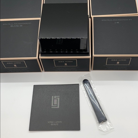Serge Lutens foundations